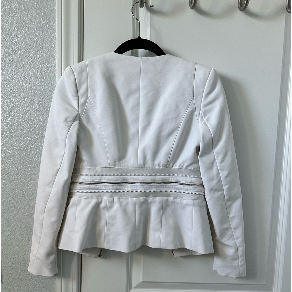 Bebe blazer - Picture 2 of 2